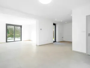 Prodej rodinného domu, Trotina, 155 m2