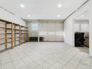 Prodej skladu, Brno - Slatina, Hviezdoslavova, 1514 m2