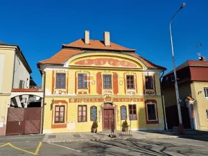 Pronájem bytu 1+kk, Uhlířské Janovice, Václavské náměstí, 26 m2