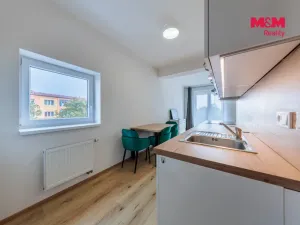 Prodej bytu 2+kk, Nová Role, Svobodova, 39 m2