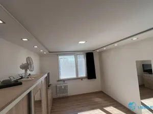 Prodej bytu 3+1, Frýdek-Místek, K Hájku, 72 m2