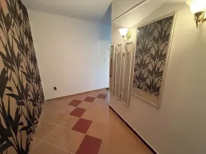 Prodej bytu 1+kk, Jílové u Prahy, Holíkova, 44 m2