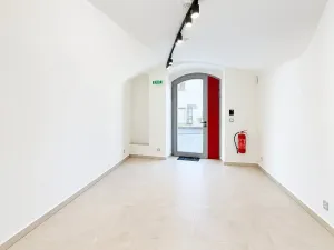 Pronájem obchodního prostoru, Litomyšl, Šmilovského, 40 m2