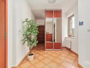 Prodej rodinného domu, Mirošovice, Na Ježově, 205 m2
