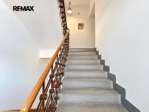 Pronájem bytu 2+kk, Praha - Vinohrady, Hradešínská, 65 m2