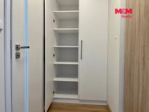 Pronájem bytu 1+1, Most, Rozmarýnová, 33 m2