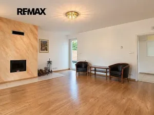 Pronájem rodinného domu, Černolice, K rybníku, 130 m2