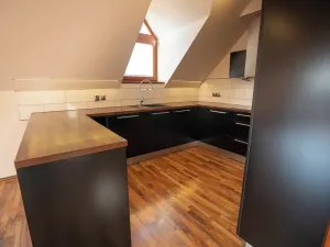 Pronájem bytu 1+kk, Litomyšl, Moravská, 84 m2