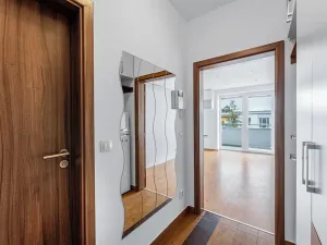 Prodej bytu 1+kk, Praha - Letňany, Frýdecká, 34 m2