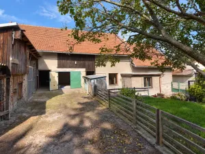 Prodej zemědělské usedlosti, Libenice, 276 m2