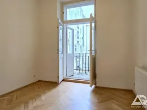 Pronájem bytu 4+kk, Praha - Nové Město, Podskalská, 106 m2