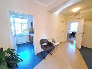 Pronájem kanceláře, Zlín, Pod Vodojemem, 180 m2