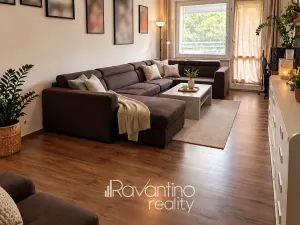 Prodej bytu 2+1, Slavičín, Obchodní, 61 m2