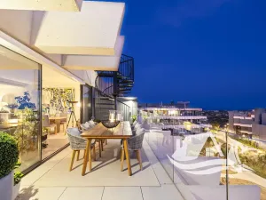 Prodej bytu 4+kk, Estepona, Španělsko, 106 m2