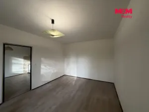 Pronájem bytu 1+1, Chomutov, Kyjická, 36 m2