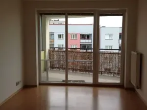 Pronájem bytu 1+kk, Olomouc, Peškova, 30 m2