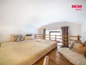 Prodej bytu 1+kk, Praha - Holešovice, Ortenovo náměstí, 37 m2