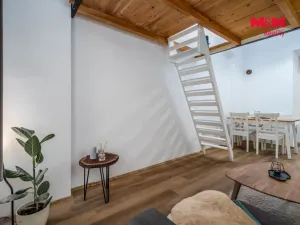 Prodej bytu 1+kk, Praha - Holešovice, Ortenovo náměstí, 37 m2
