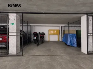 Prodej garážového stání, Brno, Herčíkova, 13 m2