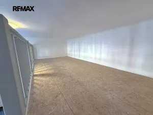 Pronájem bytu 2+kk, Chrudim, Resselovo náměstí, 52 m2