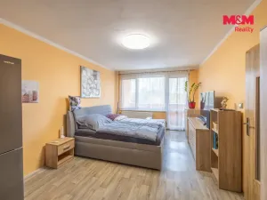 Prodej bytu 1+1, Klatovy - Klatovy IV, Za Tratí, 42 m2
