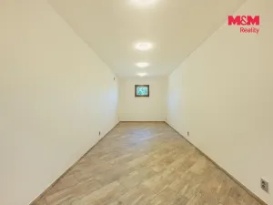 Prodej rodinného domu, Hradečno, 198 m2