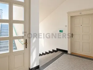 Pronájem bytu 1+kk, Praha - Žižkov, Čajkovského, 31 m2