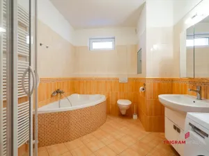 Pronájem bytu 2+kk, Hradec Králové - Třebeš, Labská louka, 53 m2