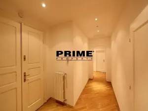 Pronájem bytu 4+1, Praha - Nové Město, Odborů, 100 m2