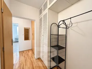 Pronájem bytu 2+kk, Praha - Ruzyně, U valu, 42 m2