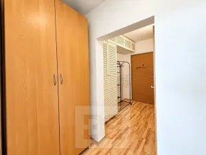 Pronájem bytu 2+kk, Praha - Ruzyně, U valu, 42 m2