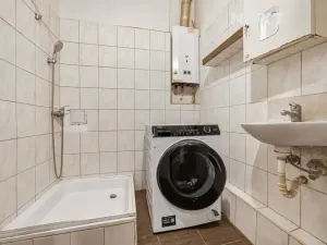 Prodej bytu 2+1, Praha - Libeň, Světova, 47 m2