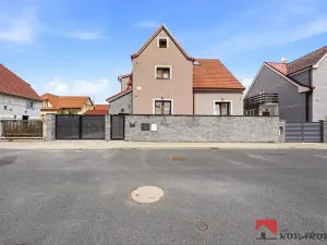 Prodej rodinného domu, Štětí, 180 m2