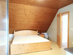 Prodej rodinného domu, Praha - Točná, Na Stráňkách, 300 m2