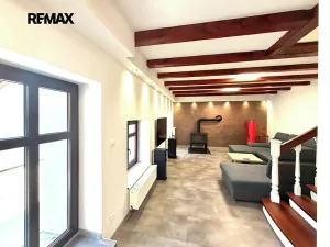 Prodej rodinného domu, Hromnice, 232 m2