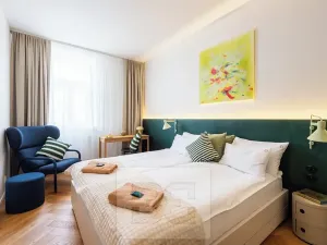Pronájem bytu 2+kk, Praha - Vinohrady, Velehradská, 50 m2