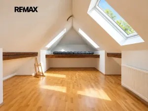 Prodej rodinného domu, Jílové u Prahy, 272 m2