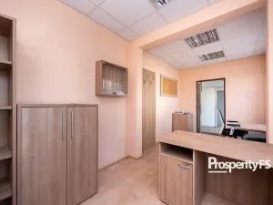 Prodej kanceláře, Okna, 475 m2