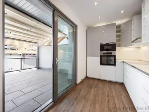 Prodej rodinného domu, Šlapanice, Brněnská, 154 m2