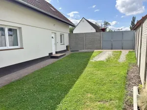 Pronájem rodinného domu, Zlonín, Hlavní, 78 m2