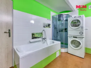 Prodej rodinného domu, Knovíz, 143 m2