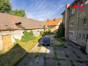 Prodej činžovního domu, Liběchov, nám. V. Levého, 1120 m2