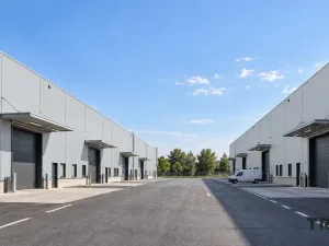 Pronájem skladu, Ostrava - Petřkovice, Petřkovická, 445 m2