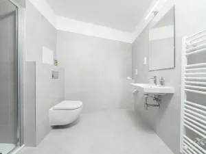 Pronájem bytu 1+kk, Praha - Štěrboholy, Pod areálem, 30 m2