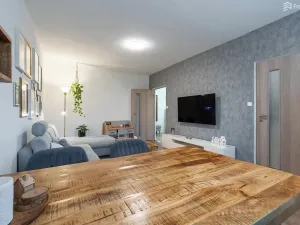 Prodej bytu 2+1, Mokrá-Horákov, 61 m2