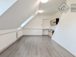 Pronájem kanceláře, Letohrad, Na Rozmezí, 36 m2