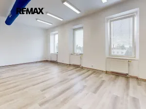 Prodej výrobních prostor, Hlinsko, Wilsonova, 2147 m2
