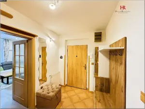 Prodej bytu 3+1, Čerčany, Komenského, 80 m2