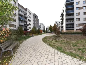 Prodej bytu 3+kk, Praha - Hloubětín, Waltariho, 91 m2