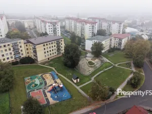 Prodej bytu 4+1, Ústí nad Labem - Všebořice, Spartakiádní, 84 m2
